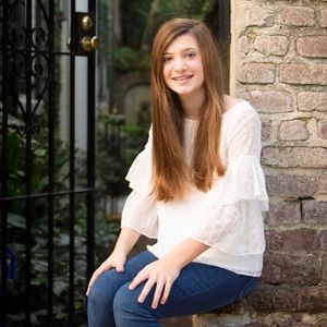 Meet your Posher, Caroline